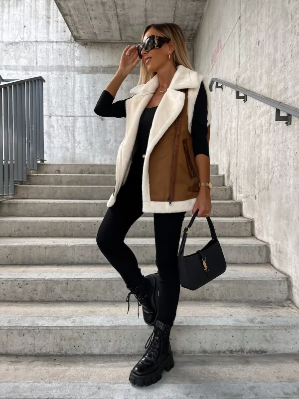 Erika | Sleeveless Wool Jacket