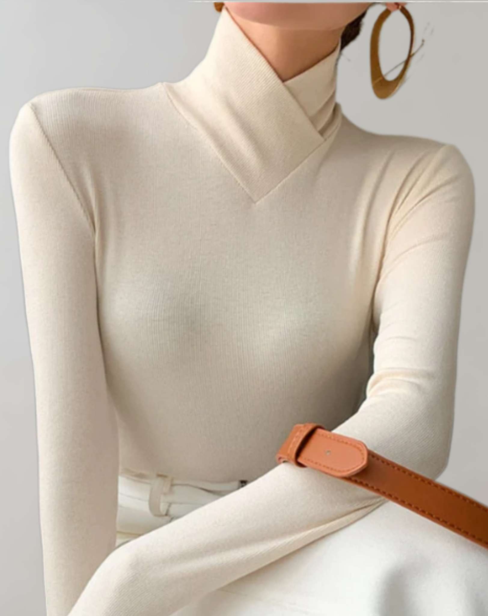 Xinu - turtleneck top with long sleeves